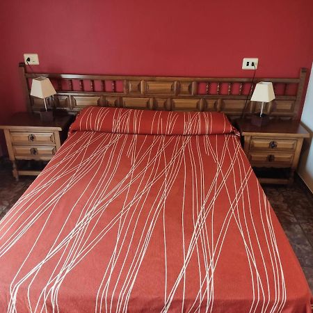 Hostal Las Vegas Cangas do Morrazo Exterior photo